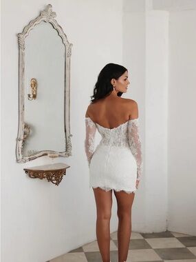 UNTAMED PETALS BY AMANDA JUDGE White Off-Shoulder Lace Mini Dress